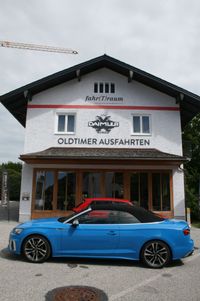 Porsche-Museum im Ort Mattsee